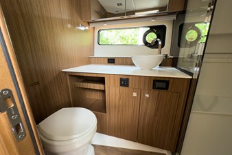 Cruisers Yachts 50 GLS OB 31 2026 Cruisers Yachts 50 GLS OB 32