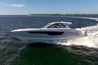 Cruisers Yachts 50 GLS OB 44 2026 Cruisers Yachts 50 GLS OB 45