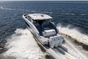 Cruisers Yachts 50 GLS OB 46 2026 Cruisers Yachts 50 GLS OB 47
