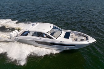 Cruisers Yachts 50 GLS OB 52 2026 Cruisers Yachts 50 GLS OB 53