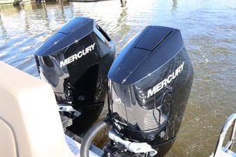 Cruisers Yachts 38 VTR EC 24 2026 Cruisers Yachts 38 VTR EC 25