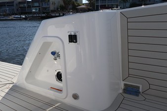 Cruisers Yachts 38 VTR EC 27 2026 Cruisers Yachts 38 VTR EC 28
