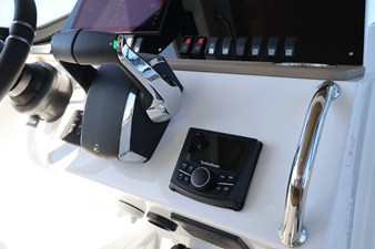 Cruisers Yachts 38 VTR EC 48 2026 Cruisers Yachts 38 VTR EC 49