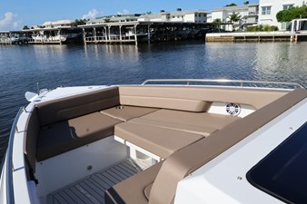 Cruisers Yachts 38 VTR EC 65 2026 Cruisers Yachts 38 VTR EC 66