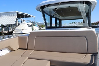 Cruisers Yachts 38 VTR EC 68 2026 Cruisers Yachts 38 VTR EC 69