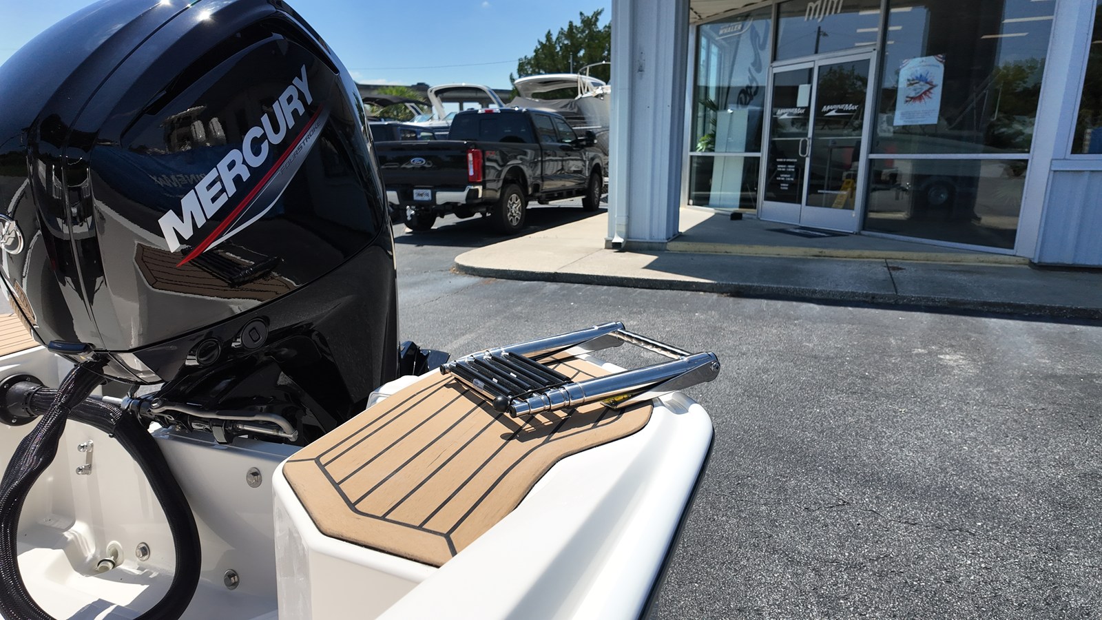 2027 Boston Whaler 160 Super Sport 5