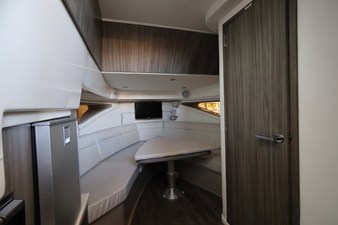 Sea Ray Sundancer 320 Outboard 27 2026 Sea Ray Sundancer 320 Outboard 28