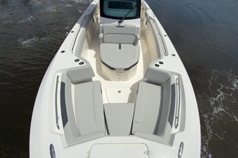 2026 Boston Whaler 330 Outrage 22
