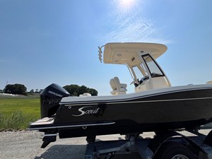 2027 Scout 220 XSF 21