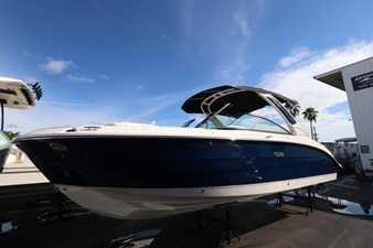 Sea Ray SDX 270 Outboard 0 2027 Sea Ray SDX 270 Outboard 1