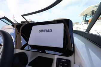 Sea Ray SDX 270 Outboard 19 2027 Sea Ray SDX 270 Outboard 20