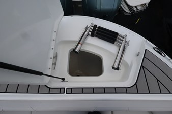 Sea Ray SDX 270 Outboard 30 2027 Sea Ray SDX 270 Outboard 31