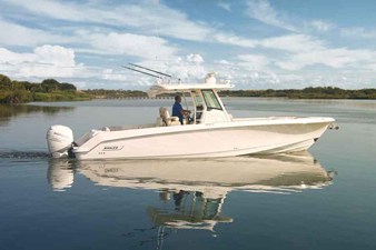 2027 Boston Whaler 330 Outrage 8