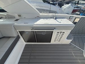 Sea Ray SLX 400 Outboard 27 2026 Sea Ray SLX 400 Outboard 28