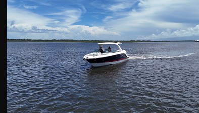 Sea Ray SLX 310 Outboard 1 2027 Sea Ray SLX 310 Outboard 2