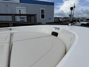 Boston Whaler 190 Montauk 19 2027 Boston Whaler 190 Montauk 20