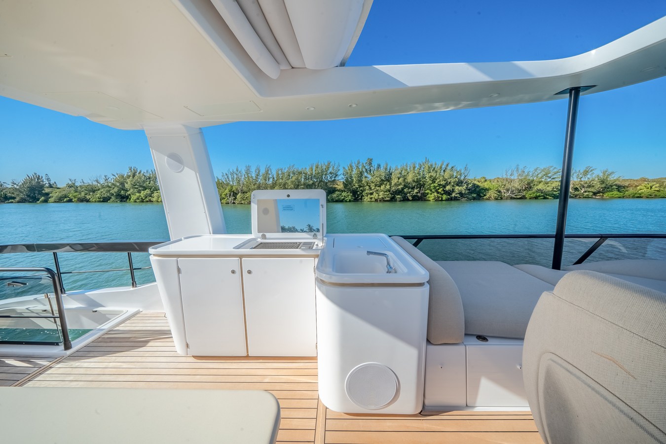 2026 Azimut Fly 62 20