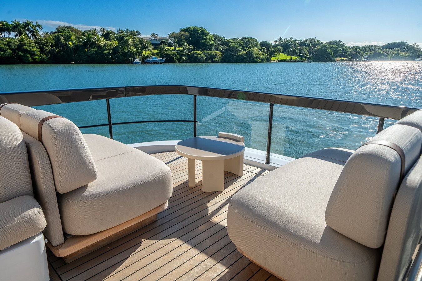 2026 Azimut Fly 62 25