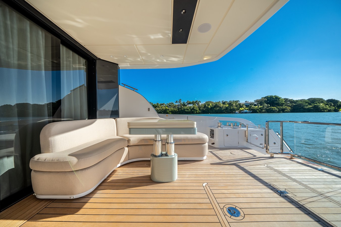 2026 Azimut Fly 62 29