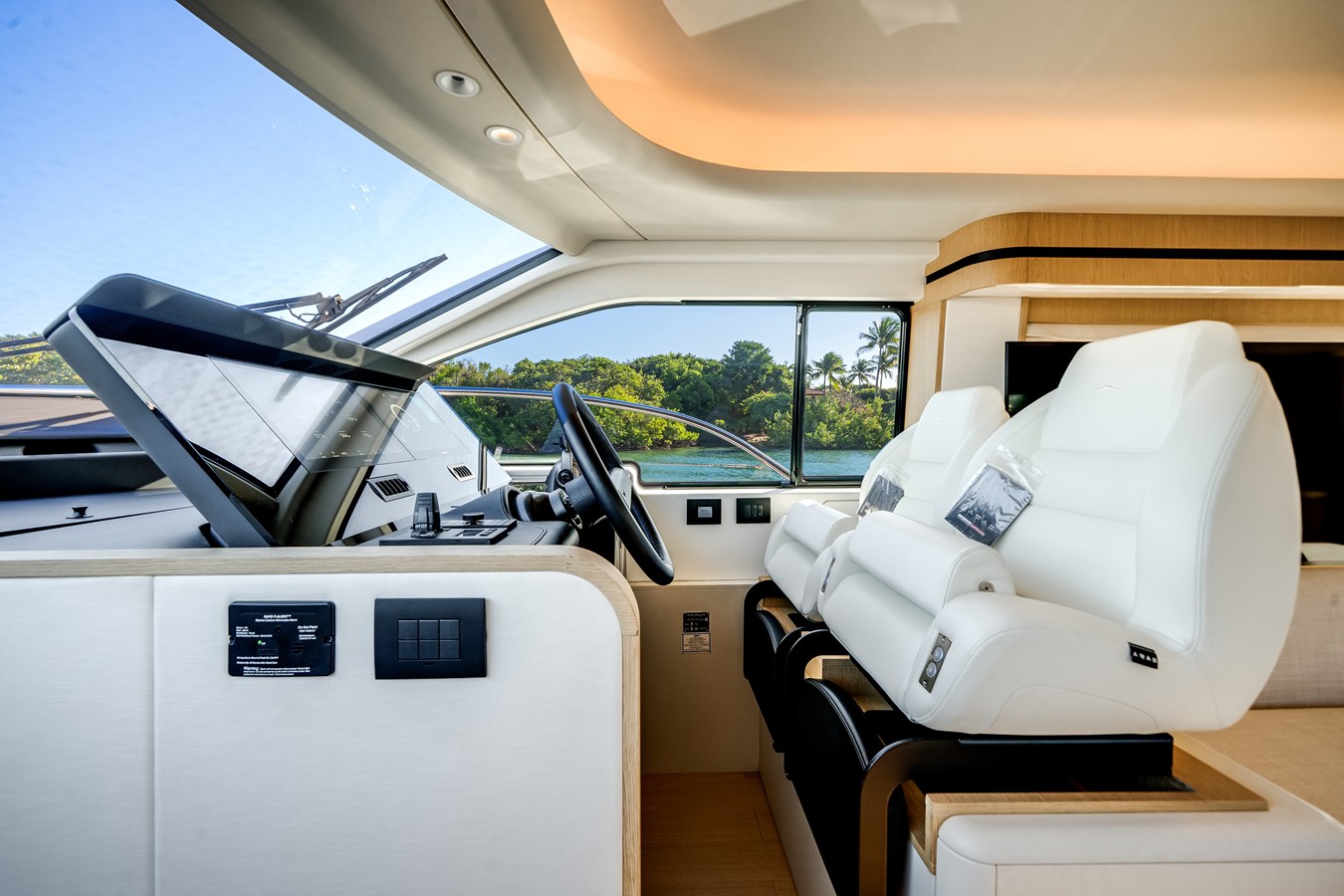 2026 Azimut Fly 62 31