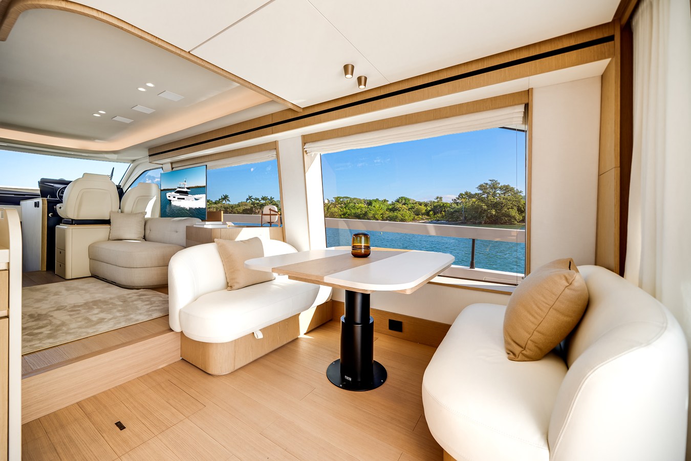 2026 Azimut Fly 62 38