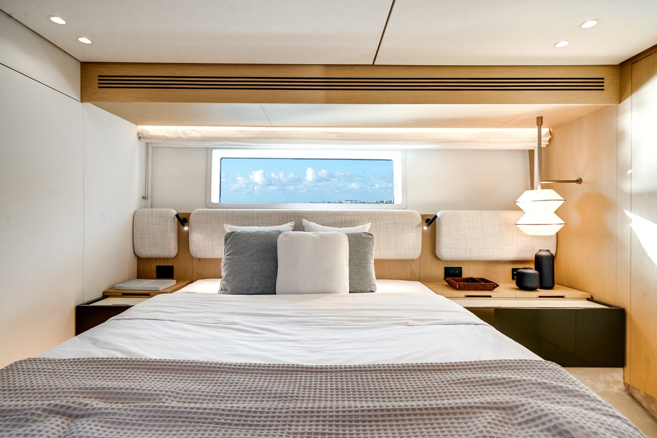 2026 Azimut Fly 62 48