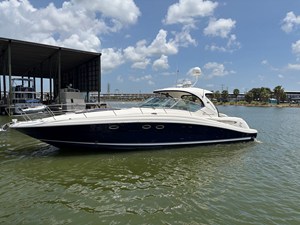 Sea Ray 420 SUNDANCER 0 2005 Sea Ray 420 SUNDANCER 1