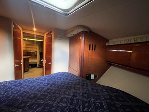 Sea Ray 420 SUNDANCER 20 2005 Sea Ray 420 SUNDANCER 21