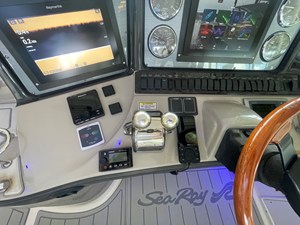 Sea Ray 420 SUNDANCER 37 2005 Sea Ray 420 SUNDANCER 38