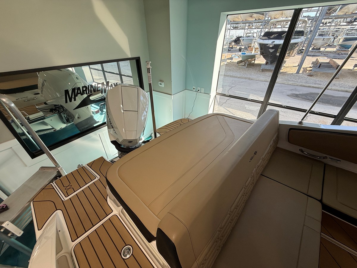 2026 Sea Ray SPX 210 Outboard 20
