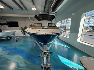 Sea Ray SPX 210 Outboard 2 2026 Sea Ray SPX 210 Outboard 3