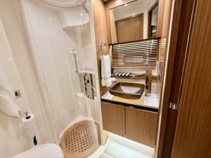 Sea Ray L550 46 2018 Sea Ray L550 47