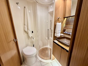 Sea Ray L550 47 2018 Sea Ray L550 48