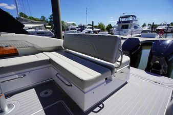 Cruisers Yachts 34 GLS Outboard 30 2026 Cruisers Yachts 34 GLS Outboard 31