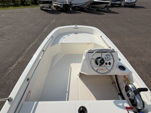 2027 Boston Whaler 130 Super Sport 10