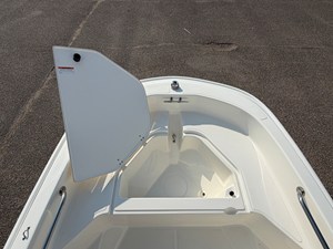 2027 Boston Whaler 130 Super Sport 15