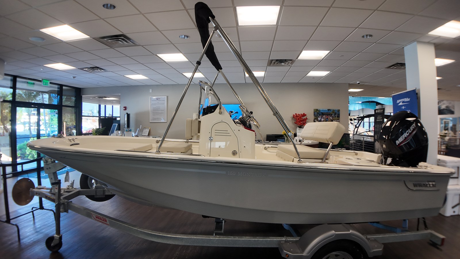 2027 Boston Whaler 150 Montauk 6