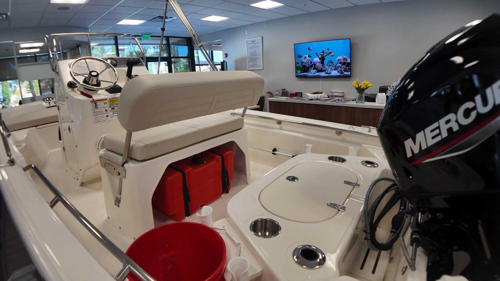 2027 Boston Whaler 150 Montauk 9