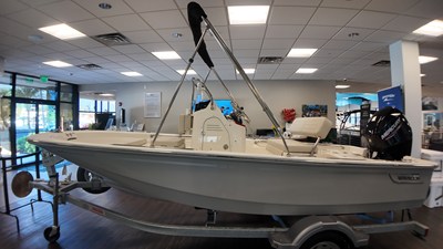 Boston Whaler 150 Montauk 5 2027 Boston Whaler 150 Montauk 6