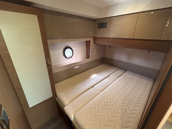 2018 Beneteau GRAN TURISMO 50 31