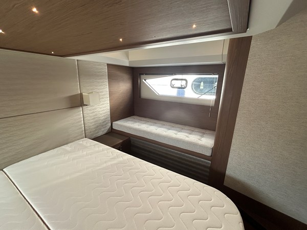 2018 Beneteau GRAN TURISMO 50 35