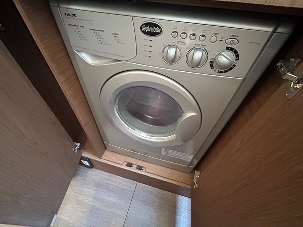 2018 Beneteau GRAN TURISMO 50 36