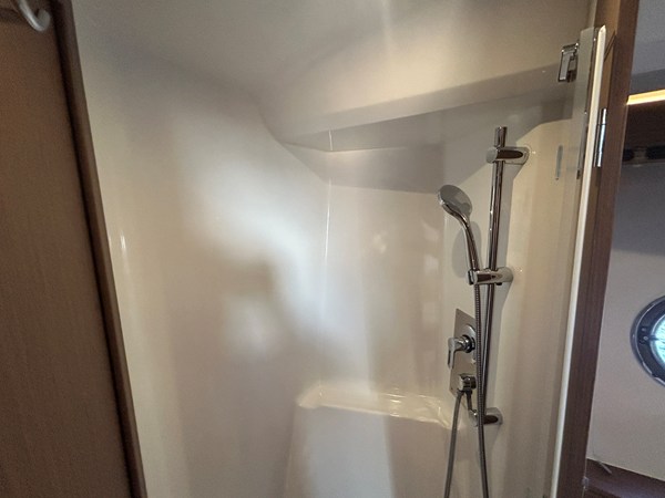 2018 Beneteau GRAN TURISMO 50 39