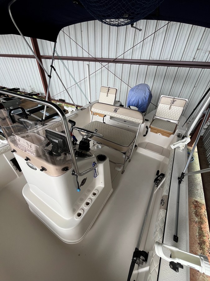 2020 Carolina Skiff 17 LS 8