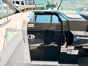 Cruisers Yachts 34 GLS Outboard 57 2026 Cruisers Yachts 34 GLS Outboard 58