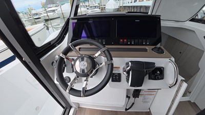 Cruisers Yachts 38 VTR EC 27 2026 Cruisers Yachts 38 VTR EC 28