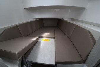 Cruisers Yachts 38 VTR EC 34 2026 Cruisers Yachts 38 VTR EC 35