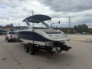Sea Ray SDX 270 Surf 3 2027 Sea Ray SDX 270 Surf 4