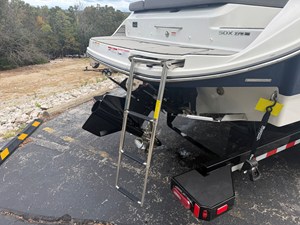 Sea Ray SDX 270 Surf 11 2027 Sea Ray SDX 270 Surf 12