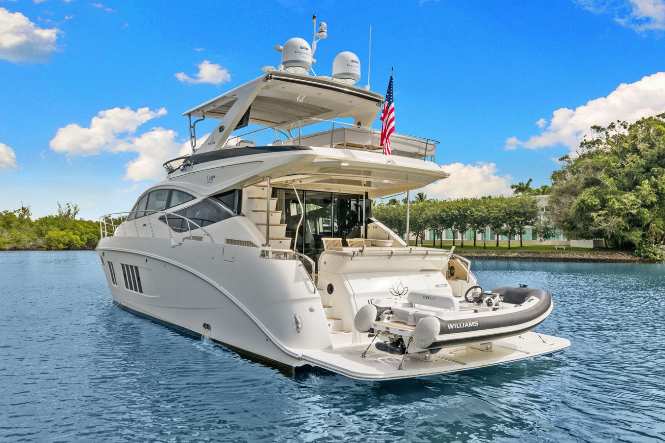 2018 Sea Ray L650 Fly 6